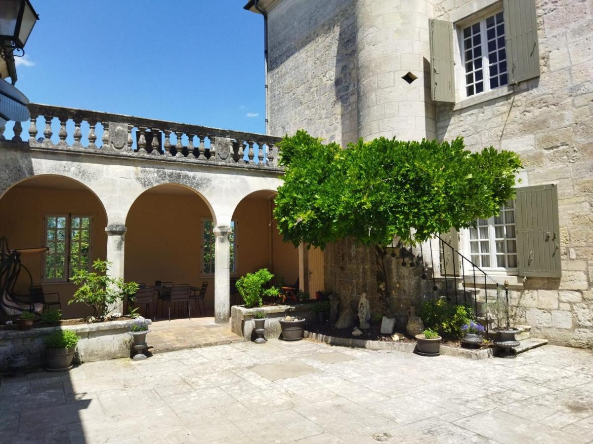 Château des Sénéchaux, Bourdeilles Exterior foto